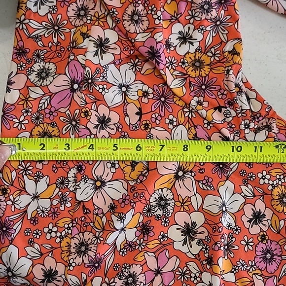 💥3for$12💥 NWT No Boundaries Floral High-rise Crop Pants size XXXL (21) - Picture 8 of 8